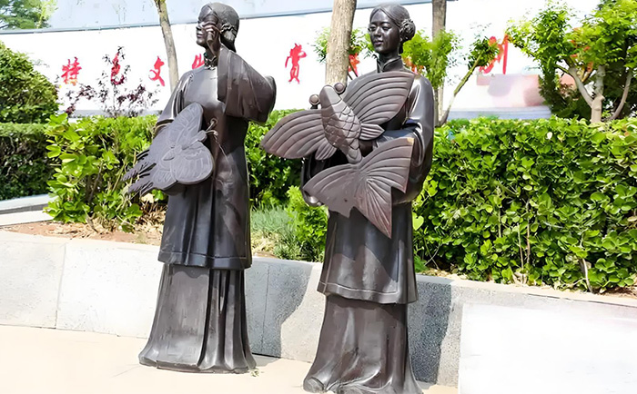 以銅為墨，鐫刻時代精神 —— 優(yōu)藝雕塑專注銅雕三十年